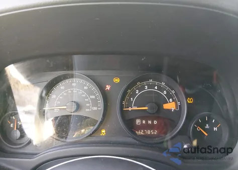 2017 Jeep Patriot 75Th Anniversary Edition Fwd z USA, uszkodzony, nr VIN 1C4NJPBB8HD119994